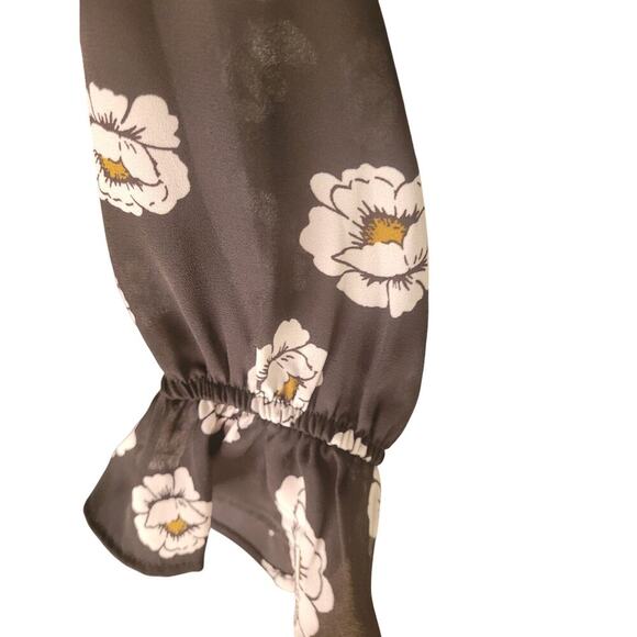 Ann Taylor Shoulder Cutout Blouse Black Floral Long Sleeves Ruffled Sz M - Picture 6 of 8